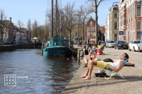 luieren aan het Hoge der A Visserbrug Groningen 7 april 2020
